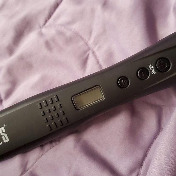 Hot Tools Hair Straighter - Picture 4 of 4